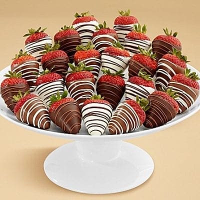 24 Chocolate Dipped & Drizzled Strawberries