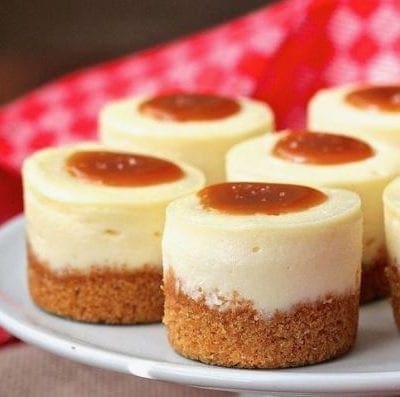 CLASS: Mini Cheesecakes