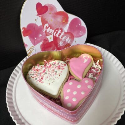 VALENTINE COOKIE TIN - PINK