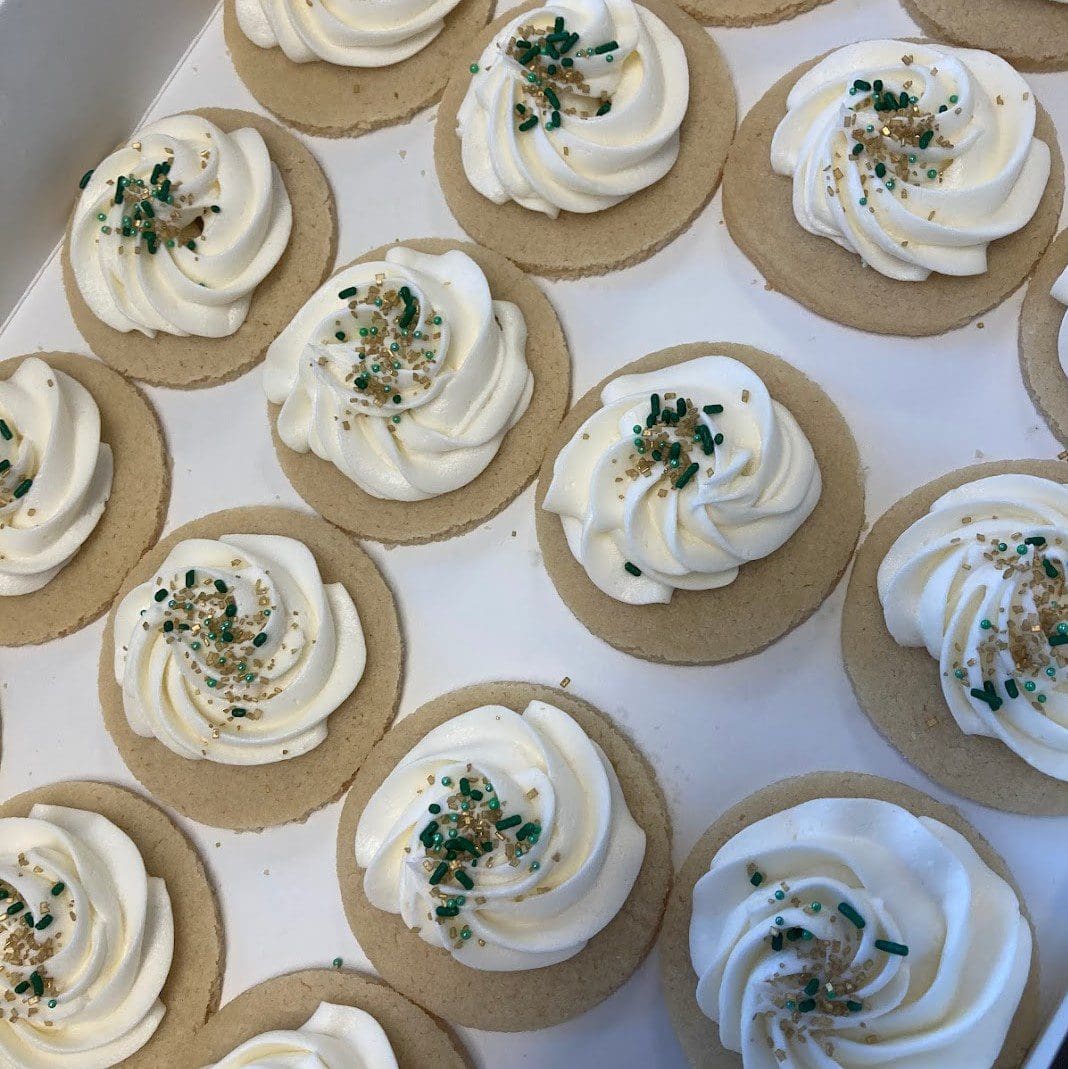 Gold & Green Sprinkles Sugar cookiess