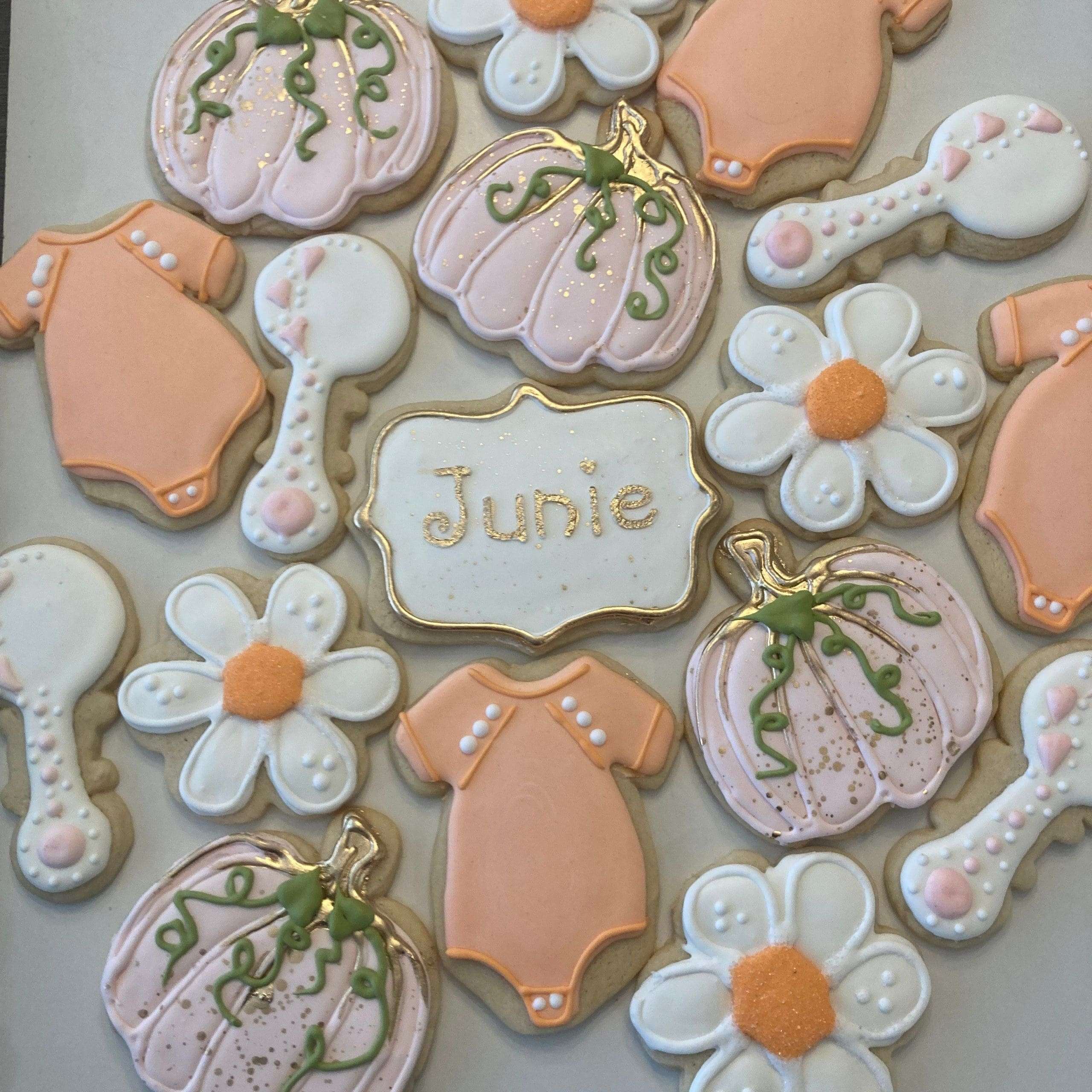 Junie - Baby Shower Cookies