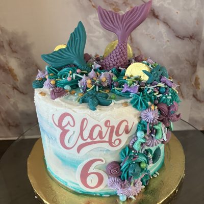 Mermaid Tails Cake
